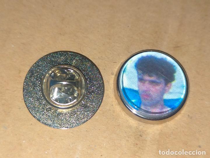 Sammlung von Pins: PIN REDONDO METAL - EQUIPO CLUB DE FUTBOL PALAMOS JUGADOR ALINEACION ...