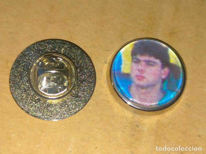 Sammlung von Pins: PIN REDONDO METAL - EQUIPO CLUB DE FUTBOL PALAMOS JUGADOR ALINEACION ...