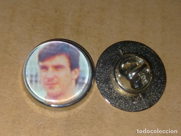Sammlung von Pins: PIN REDONDO METAL - EQUIPO CLUB DE FUTBOL REAL MADRID JUGADOR ALINEACION ...