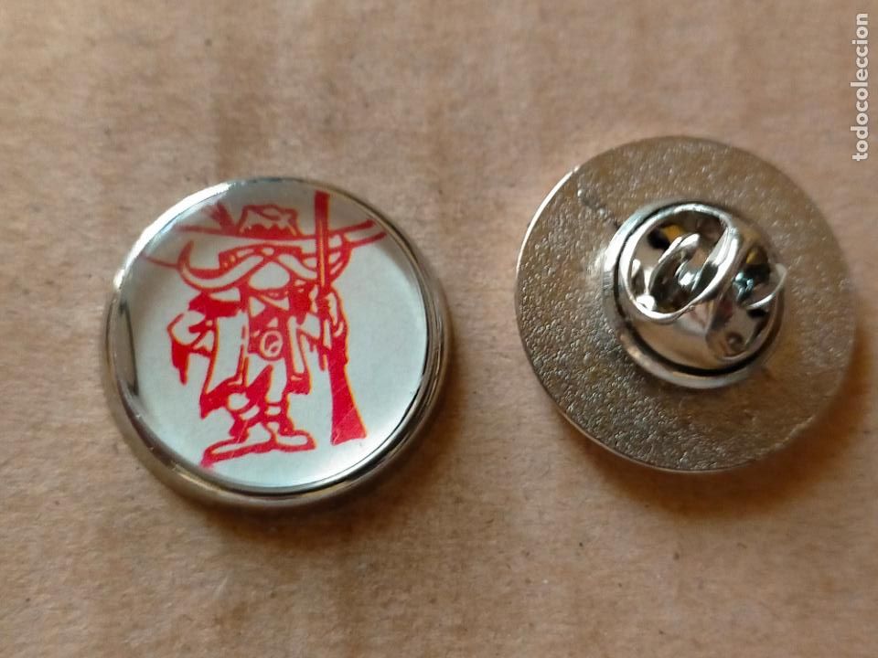 Pins e Spille di collezione: PIN REDONDO METAL - BASKET BALONCESTO