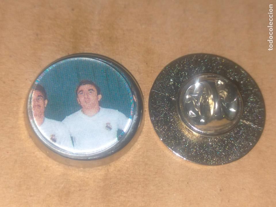 Pin's de collection: PIN REDONDO METAL - FUTBOL JUGADOR DEL EQUIPO REAL MADRID .