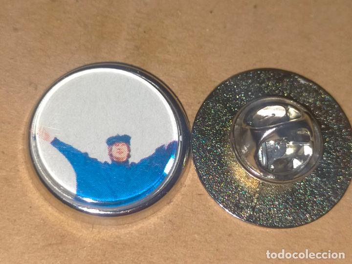 Pins de colecci&oacute;n: pin redondo metal - cantante musica - the beatles