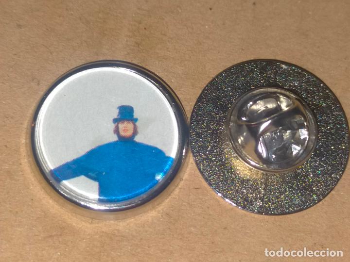 Pins de colecci&oacute;n: pin redondo metal - cantante musica - the beatles