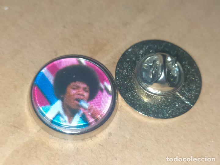 Pins de cole&ccedil;&atilde;o: pin redondo metal - musica - cantante - grupo - the los jackson five