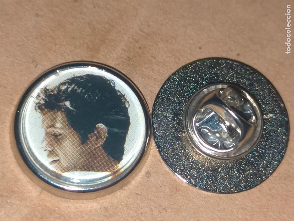 Pins de cole&ccedil;&atilde;o: pin redondo metal - m&uacute;sica cantante alejandro sanz