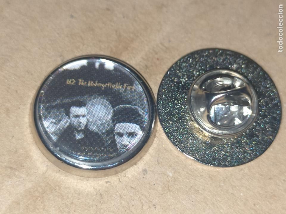 Pins de cole&ccedil;&atilde;o: pin redondo metal - musica cantante grupo - U2