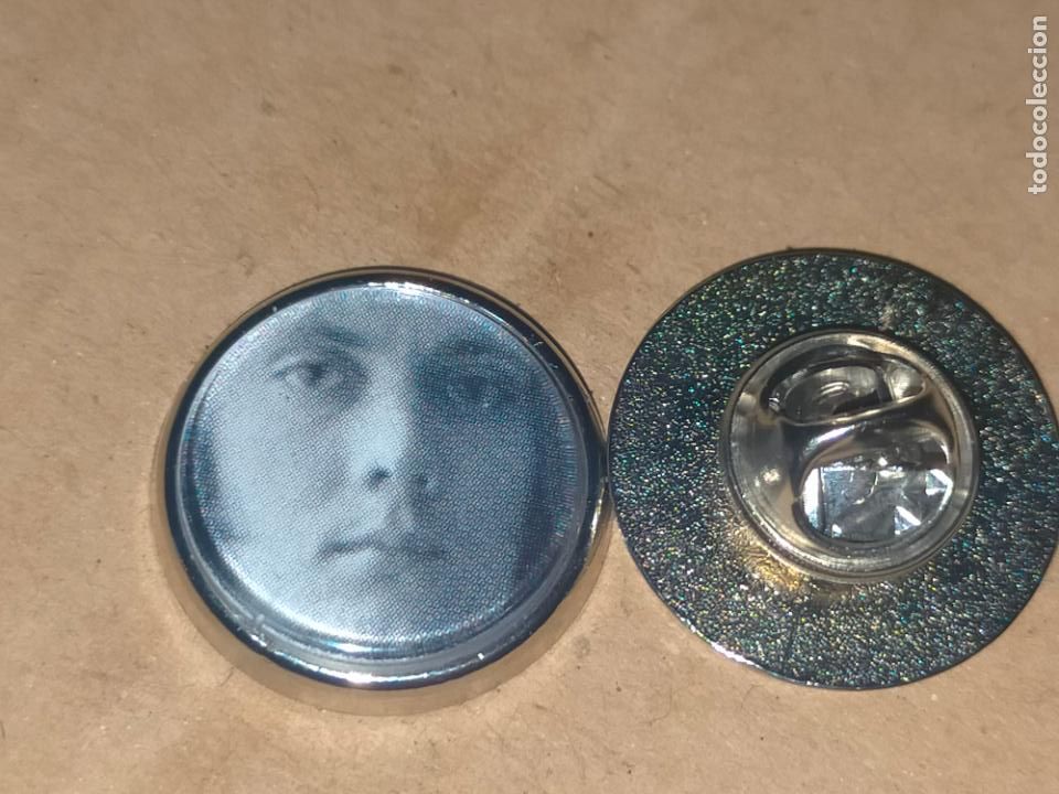 Sammlung von Pins: pin redondo metal - musica cantante grupo - QUEEN