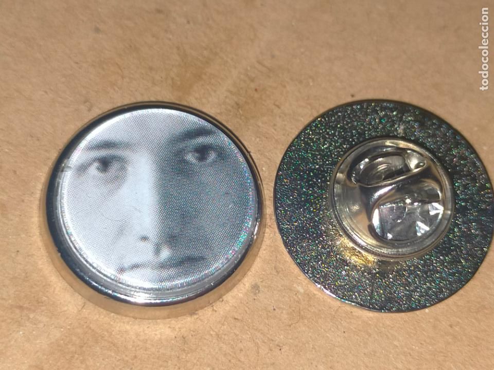 Collection pins: pin redondo metal - musica cantante grupo - QUEEN