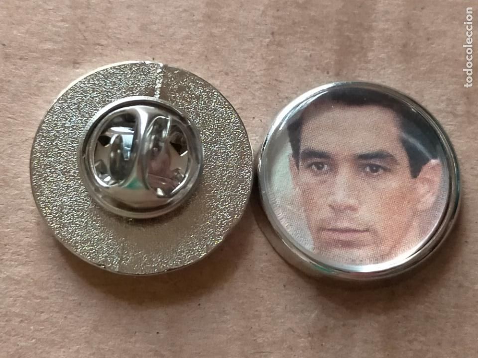 Collection pins: PIN REDONDO METAL - FUTBOL SELECCION BRASILE&Ntilde;A JUGADOR EQUIPO BRASIL -