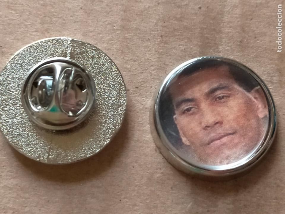 Pin's de collection: PIN REDONDO METAL - FUTBOL SELECCION BRASILE&Ntilde;A JUGADOR EQUIPO BRASIL -