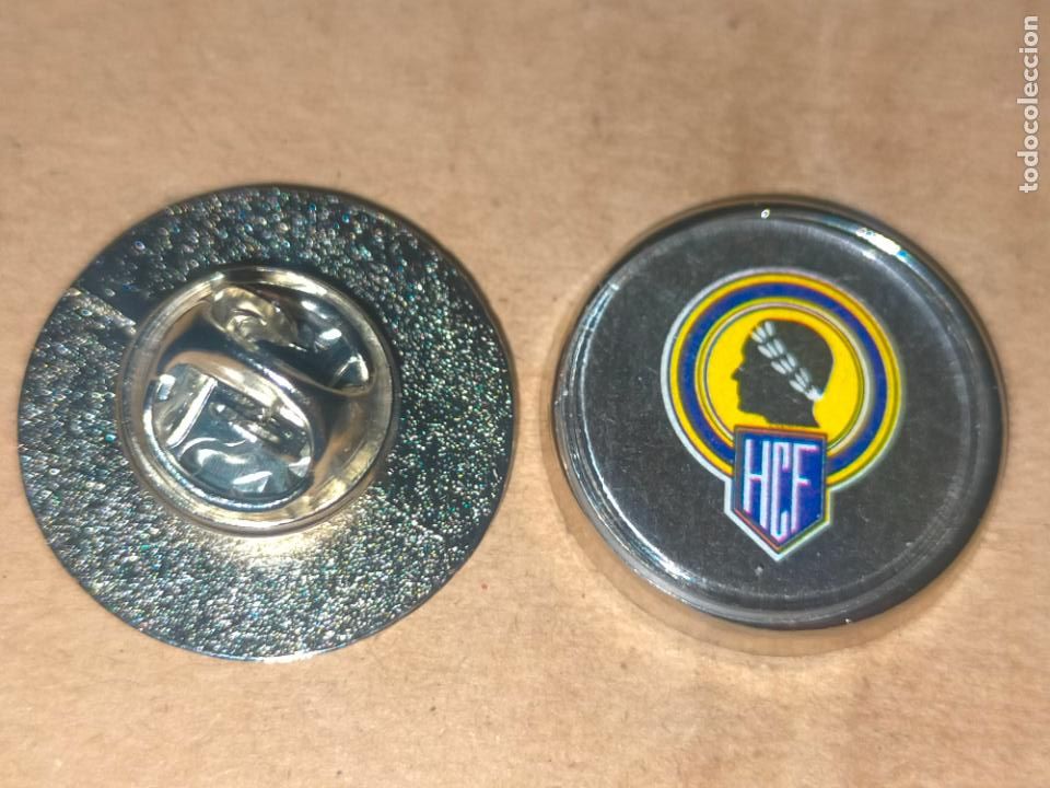 Pins de cole&ccedil;&atilde;o: PIN REDONDO METAL - futbol escudo liga espa&ntilde;ola , el de la foto