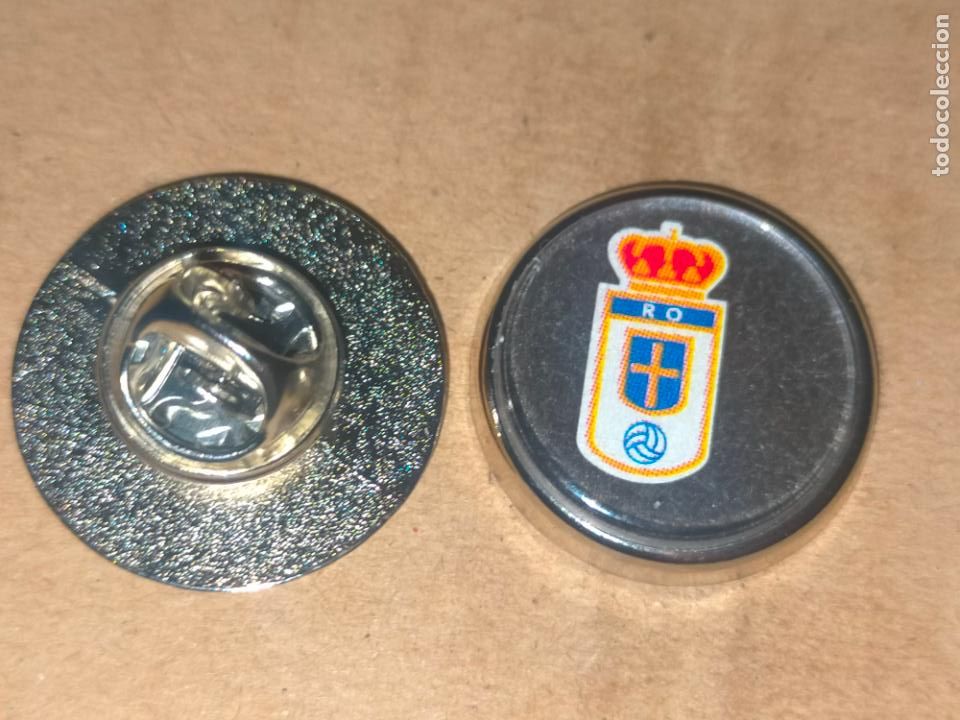 Collection pins: PIN REDONDO METAL - futbol escudo liga espa&ntilde;ola , el de la foto