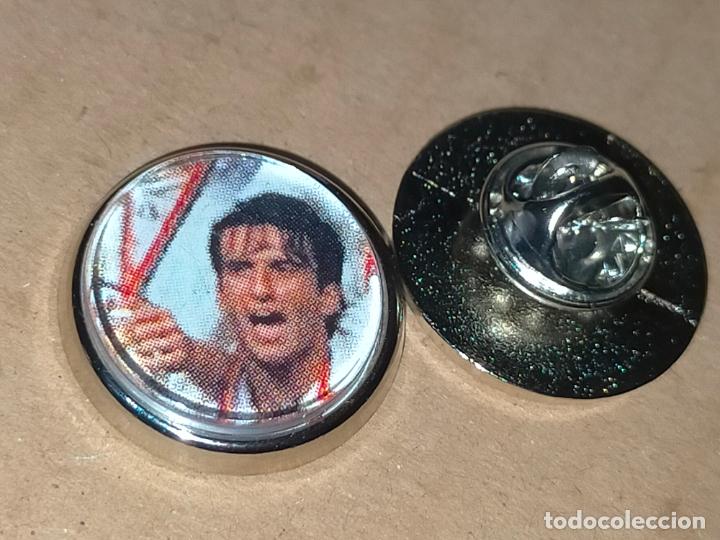 Pins de cole&ccedil;&atilde;o: PIN REDONDO METAL - FUTBOL EQUIPO COMPONENTE O JUGADOR DEL REAL MADRID