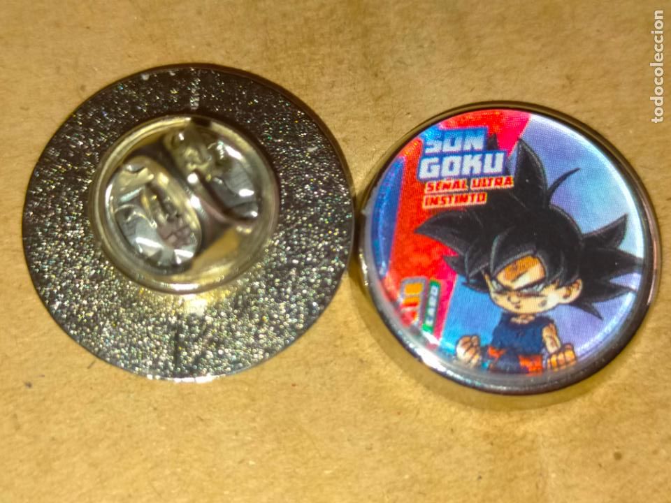Sammlung von Pins: pin redondo metal - dragon ball bola de dragon PERSONAJES