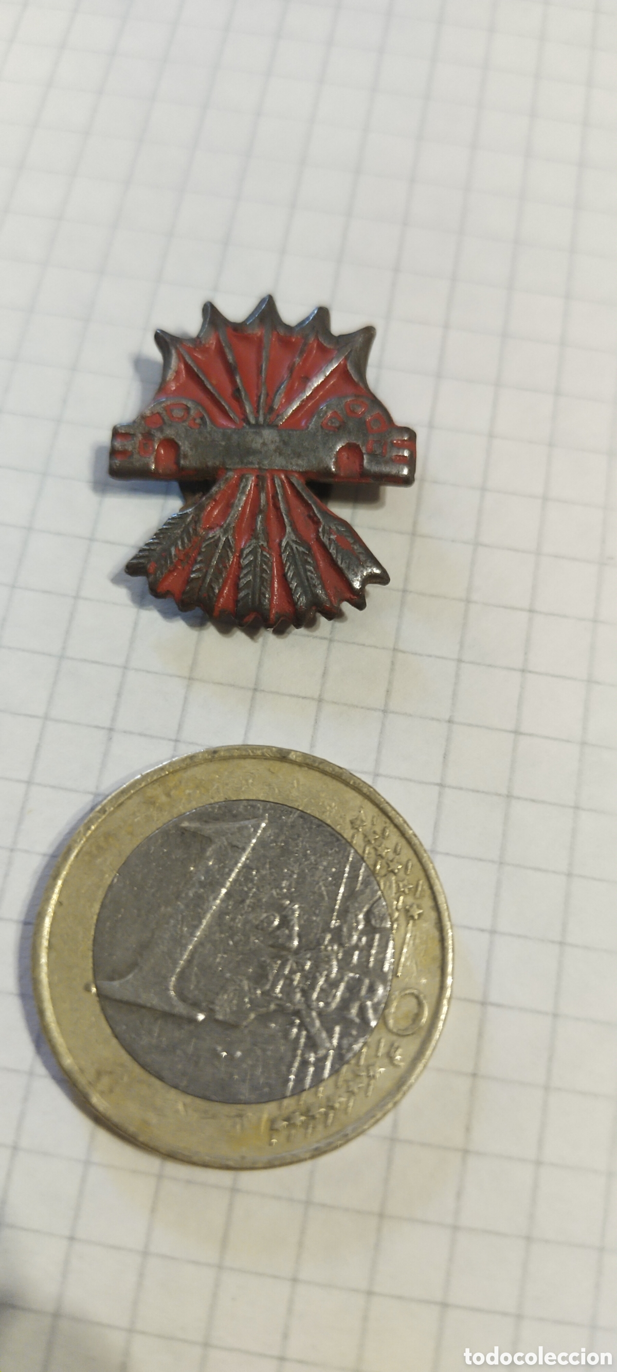 Pins de colecci&oacute;n: Pink falange flechas muy antiguo