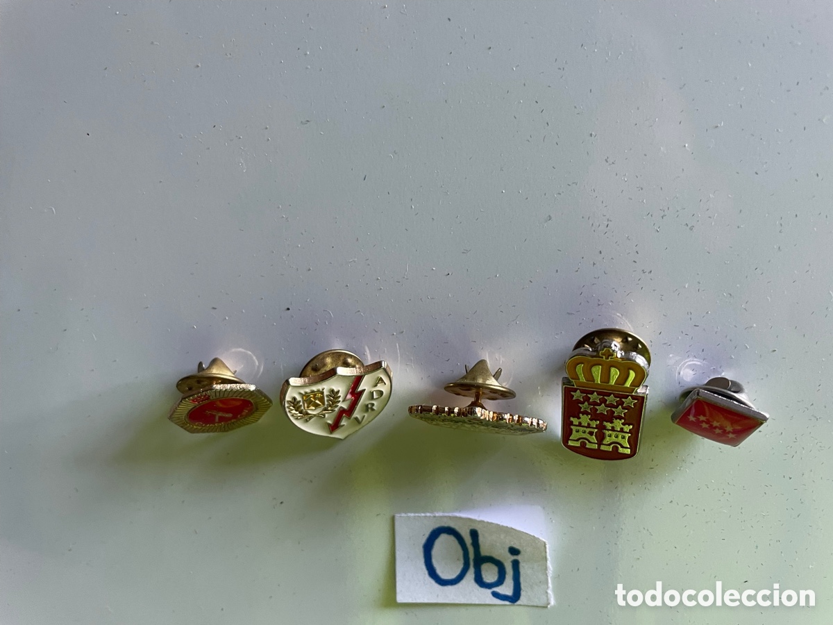 Pins de colecci&oacute;n: Lote de pins - Foto 2