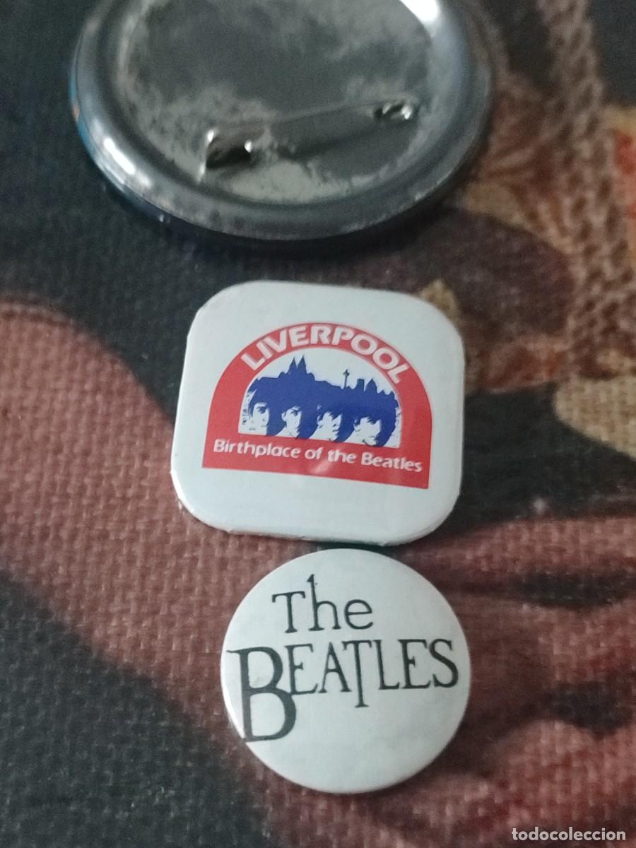 Pins de colecci&oacute;n: 2 Coleccionable vintage the Beatles pin chapa alfiler