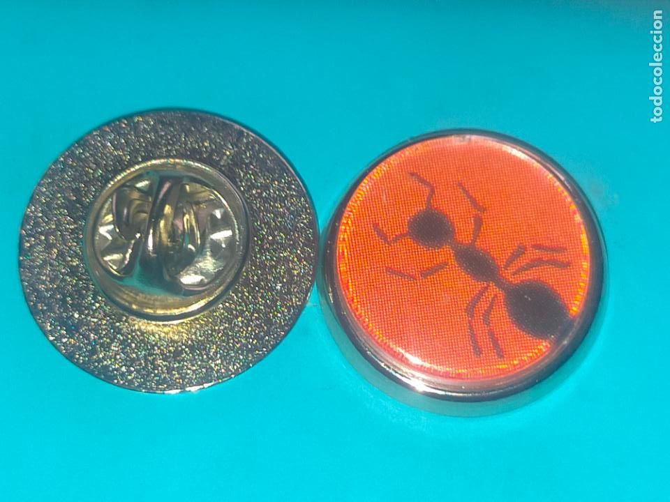 Pins e Spille di collezione: PIN REDONDO METAL - insectos hormiga