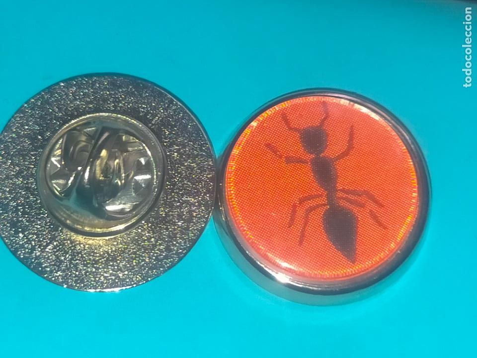 Pins e Spille di collezione: PIN REDONDO METAL - insectos hormiga