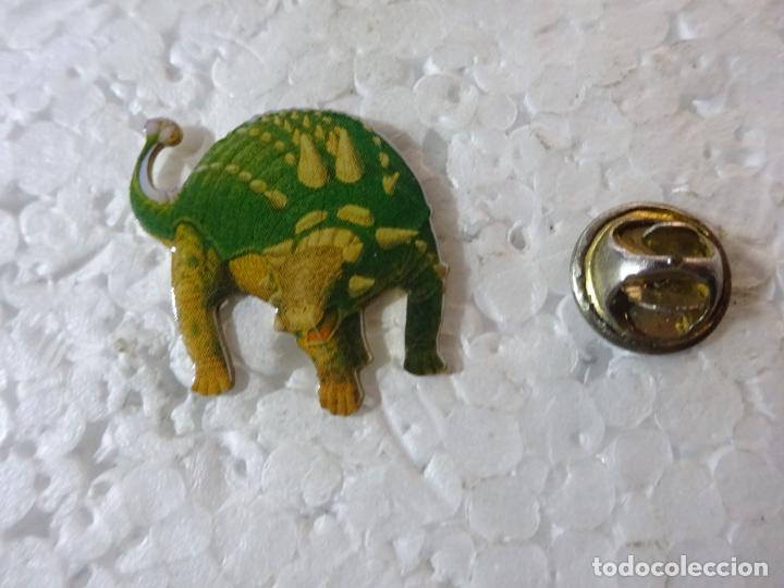 Collection pins: PIN DE DINOSAURIOS. ANKYLOSAURUS