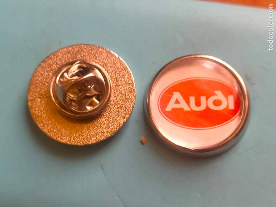 Pins e Spille di collezione: PIN REDONDO METAL - COCHE MARCA AUDI