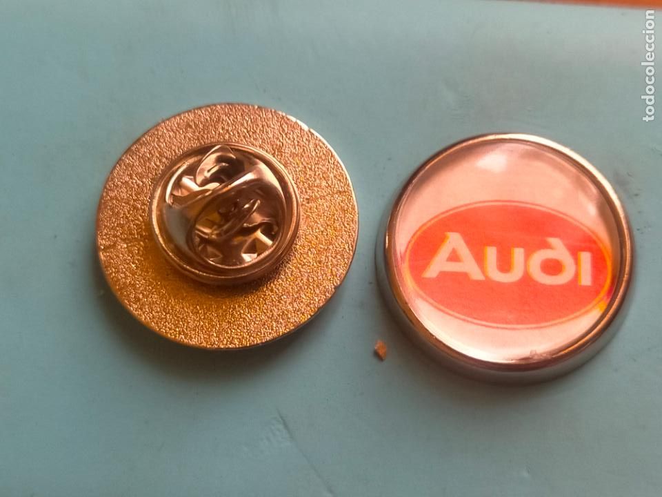 Pins e Spille di collezione: PIN REDONDO METAL - COCHE MARCA AUDI