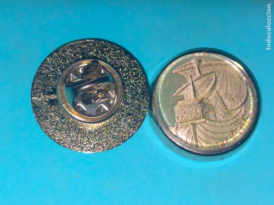 Pins de colecci&oacute;n: PIN REDONDO imagen de moneda conmemorativa descubrimiento Am&eacute;rica Crist&oacute;bal Col&oacute;n quinto centenario