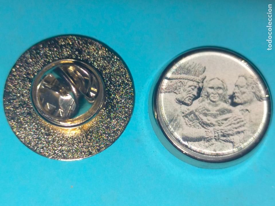 Pins de colecci&oacute;n: PIN REDONDO imagen de moneda conmemorativa descubrimiento Am&eacute;rica Crist&oacute;bal Col&oacute;n quinto centenario