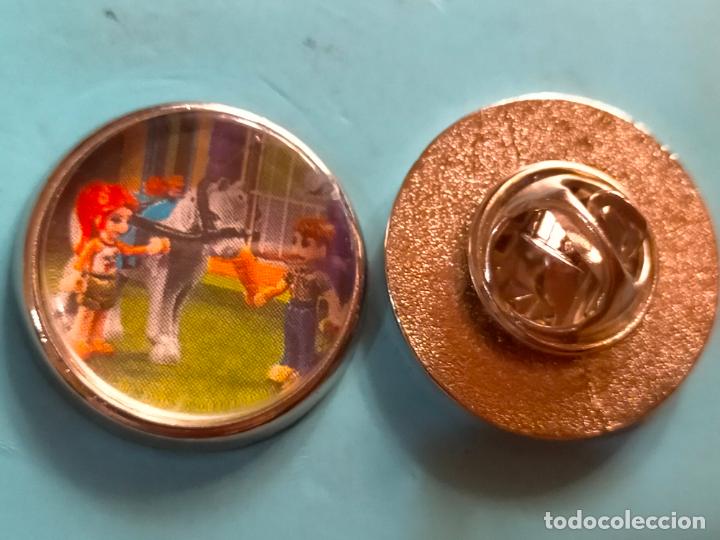 Pin's de collection: PIN REDONDO METAL - JUGUETES LEGO