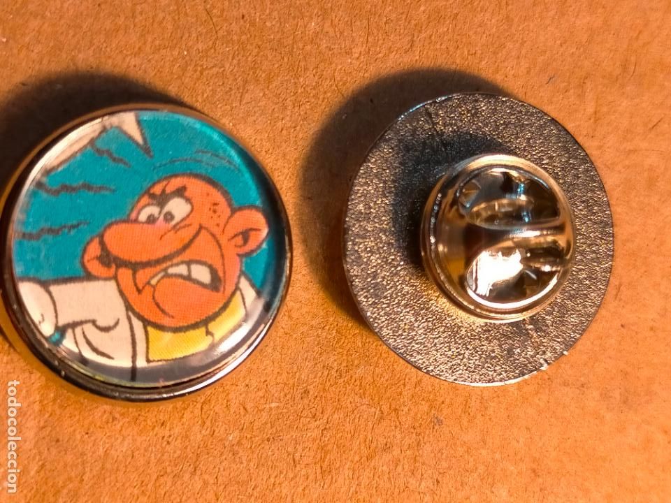 Collection pins: PIN REDONDO METAL - c&oacute;mic Mortadelo y Filem&oacute;n tebeos