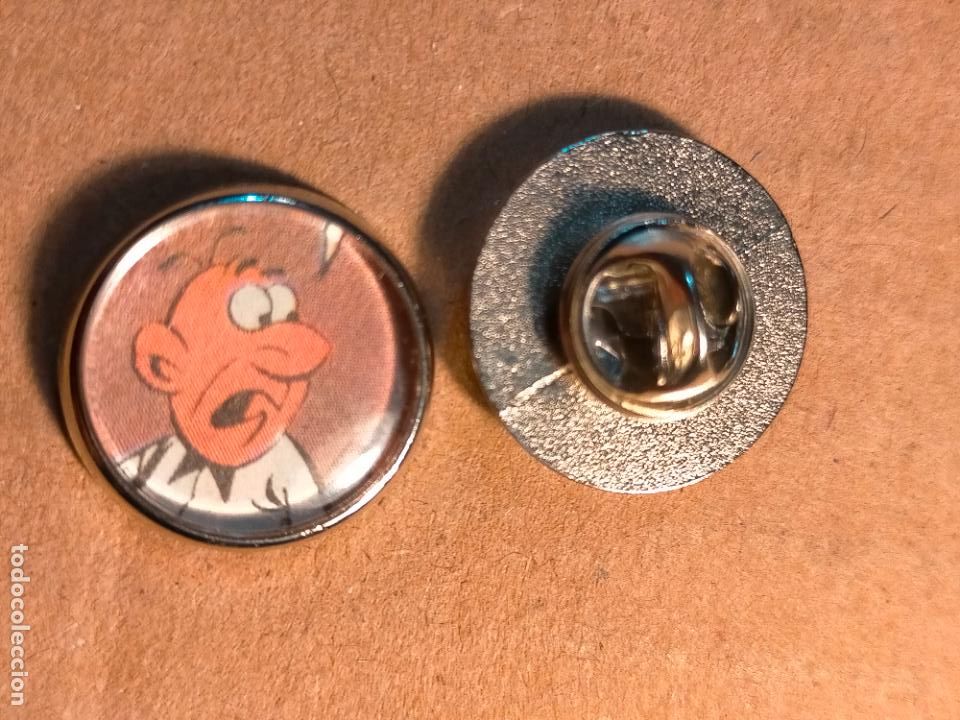 Collection pins: PIN REDONDO METAL - c&oacute;mic Mortadelo y Filem&oacute;n tebeos