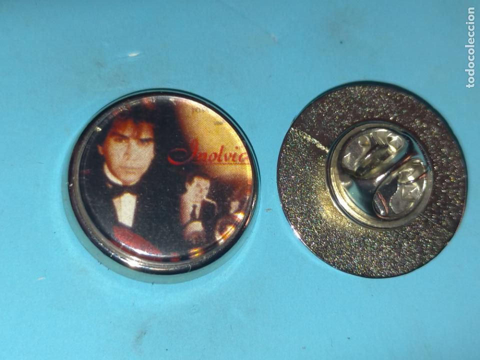 Pin's de collection: pin redondo metal - musica cantante grupo - el puma