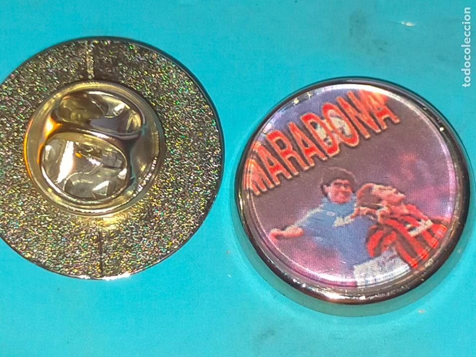 Sammlung von Pins: pin redondo metal - FUTBOL JUGADOR MARADONA