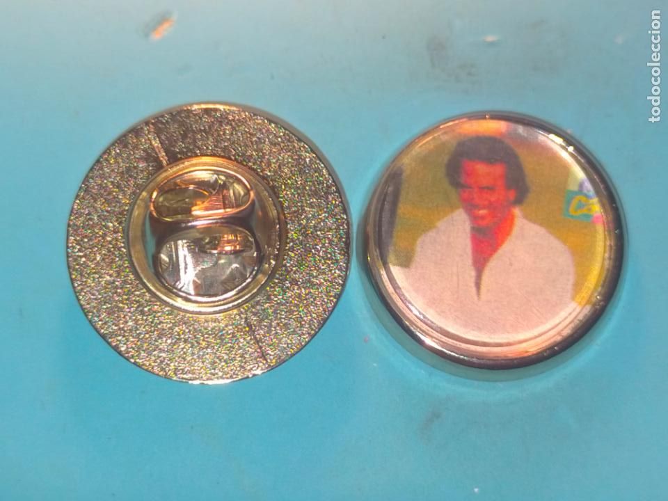 Pins de colecci&oacute;n: pin redondo metal - musica cantante grupo - JULIO IGLESIAS