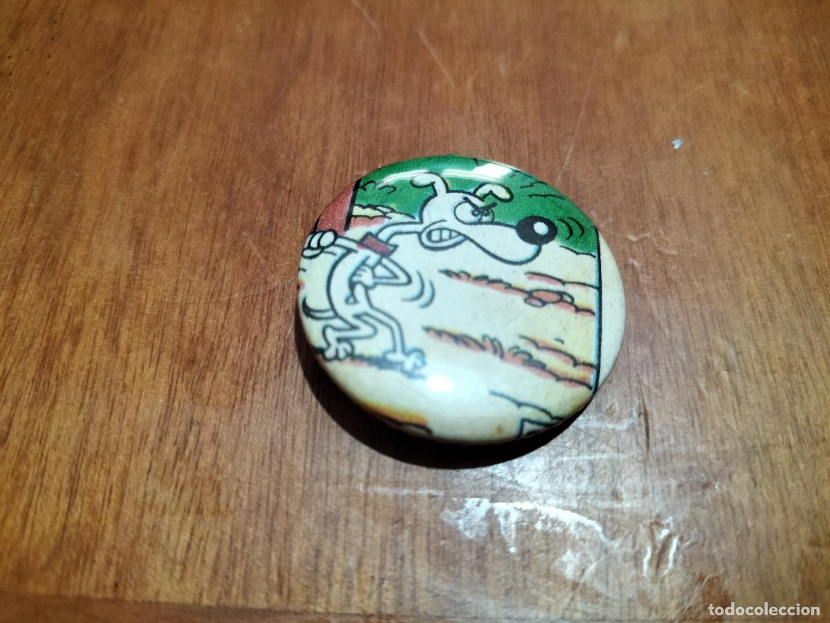 Sammlung von Pins: PERRO. IBA&Ntilde;EZ. COMIC CHAPA. PIN. 0,31 MM. DETR&Aacute;S MET&Aacute;LICA. SIN USO. DIFICIL