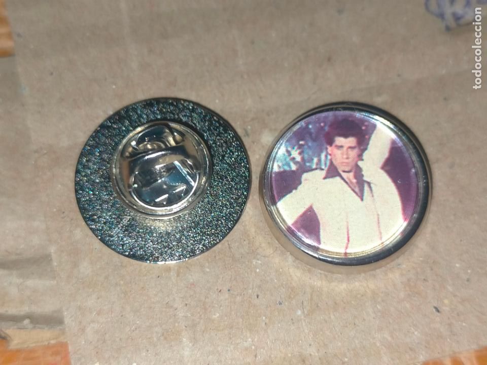 Pins de colecci&oacute;n: pin redondo metal - musica cantante grupo - Elvis Presley