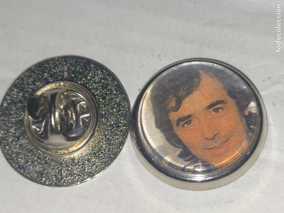 Pins de colecci&oacute;n: pin redondo metal - m&uacute;sica cantante grupo - JOAN MANUEL SERRAT