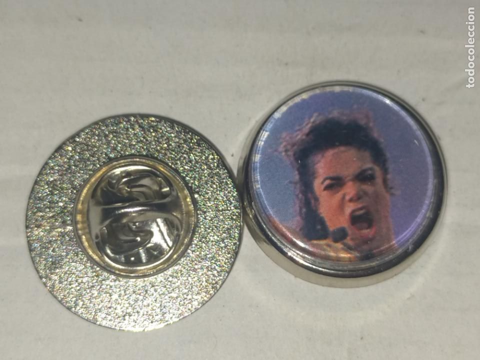 Pins de colecci&oacute;n: pin redondo metal - m&uacute;sica cantante grupo - MICHAEL JACKSON