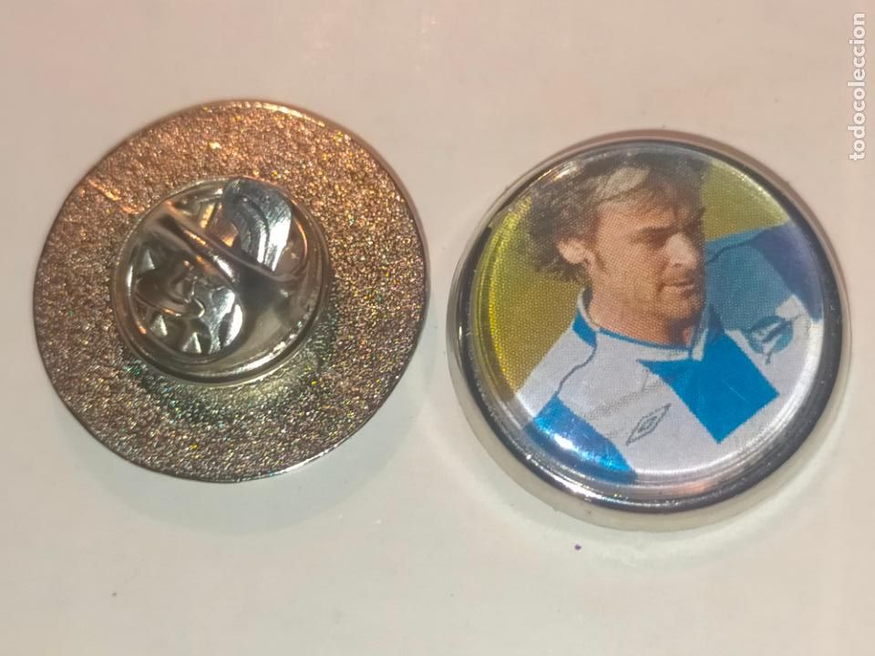 Collection pins: PIN REDONDO METAL - FUTBOL CLUB DEPORTIVO ALAV&Eacute;S JUGADOR PLANTILLA EQUIPO