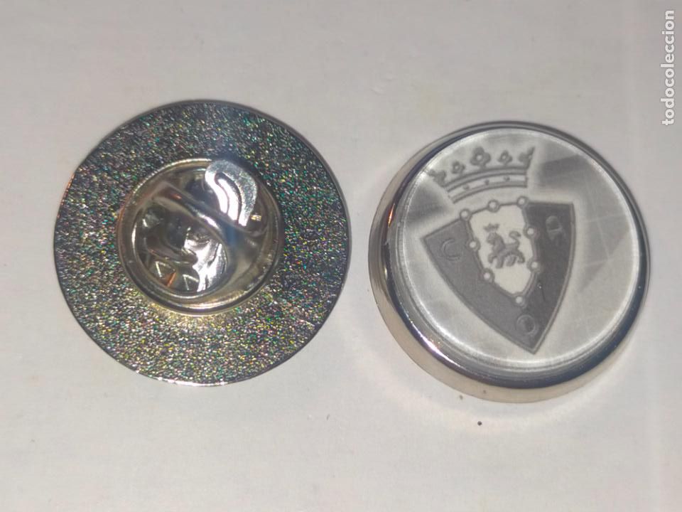 Collection pins: PIN REDONDO METAL - FUTBOL CLUB OSASUNA ESCUDO