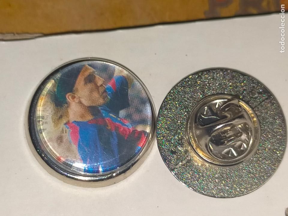 Collection pins: PIN REDONDO METAL - FUTBOL EQUIPO club Barcelona JUGADOR PLANTILLA ALINEACION