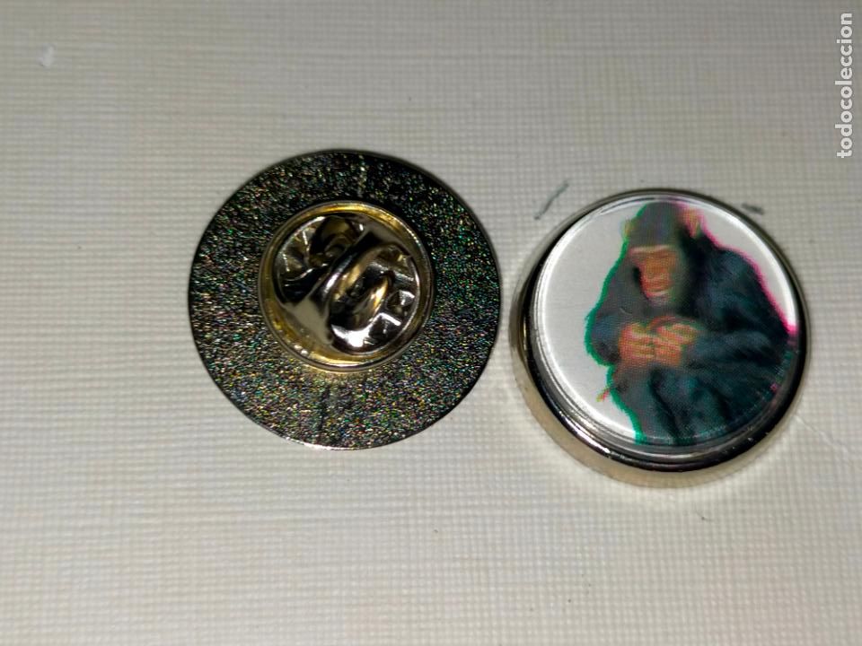 Collection pins: PIN REDONDO METAL - naturaleza fauna animales - mono gorila chimpances