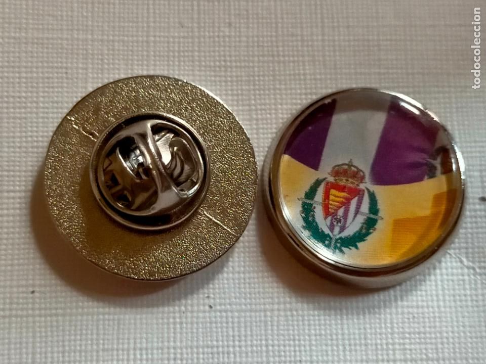 Pins de colecci&oacute;n: PIN REDONDO METAL - FUTBOL EQUIPO ESCUDO DEL REAL VALLADOLID CLUB DE FUTBOL