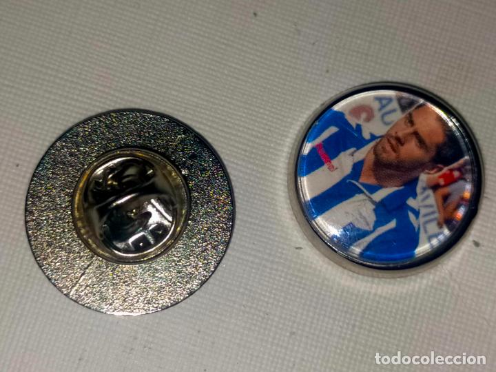 Pins de colecci&oacute;n: PIN REDONDO METAL - FUTBOL EQUIPO COMPONENTE O JUGADOR DEL CLUB - deportivo alaves