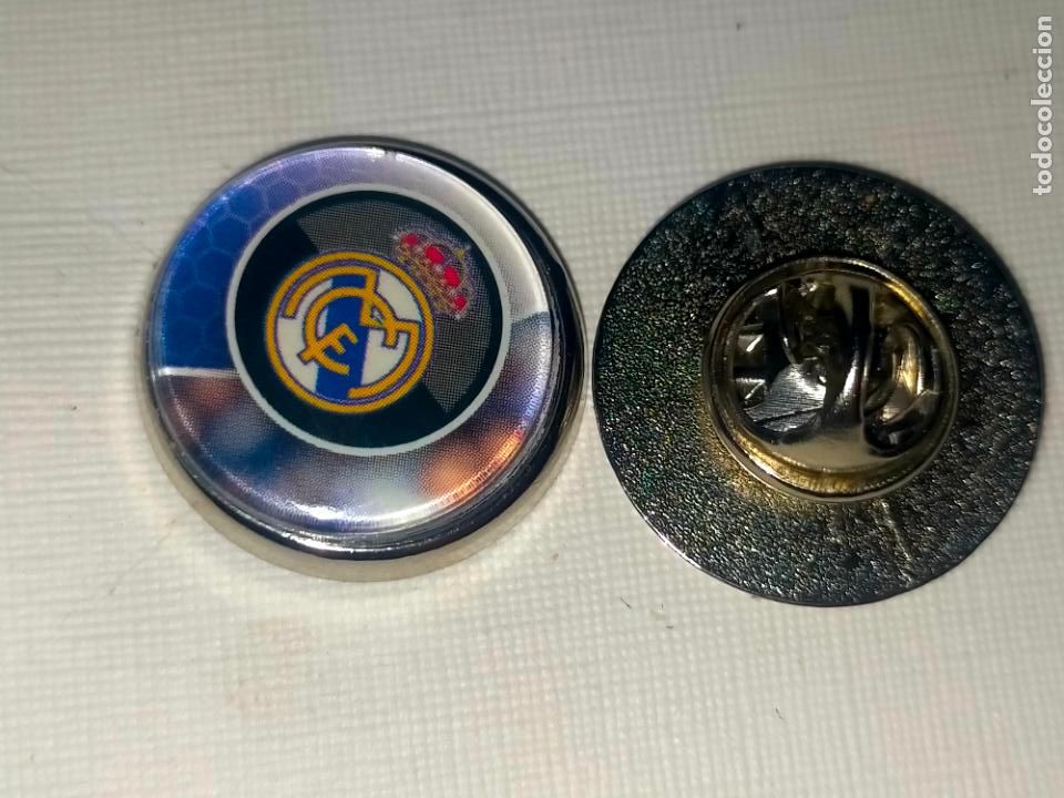 Pins de colecci&oacute;n: PIN REDONDO METAL - FUTBOL EQUIPO COMPONENTE O JUGADOR DEL CLUB - escudo real madrid