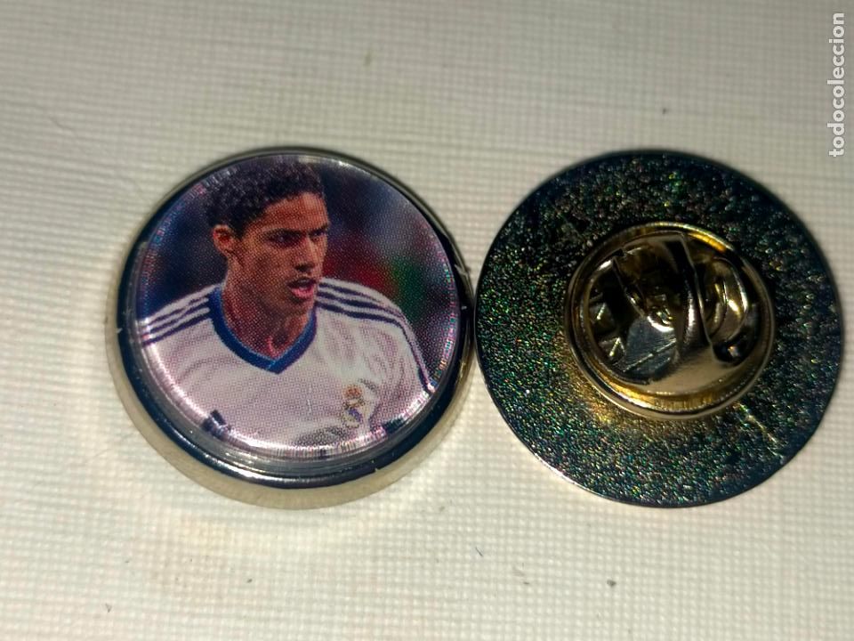 Collection pins: PIN REDONDO METAL - FUTBOL EQUIPO COMPONENTE O JUGADOR DEL CLUB - real madrid