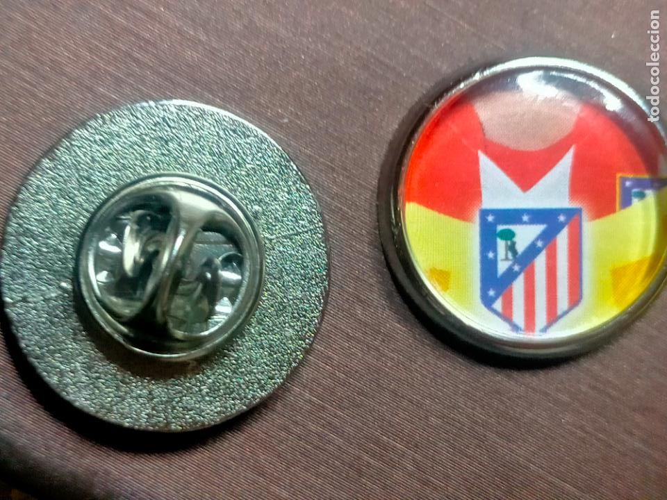 Pins de colecci&oacute;n: pin redondo metal - f&uacute;tbol equipo club Atl&eacute;tico de Madrid