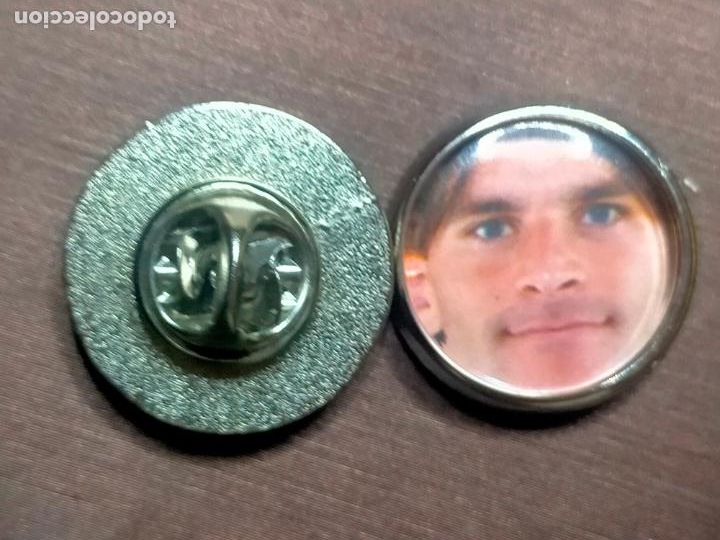 Pins de colecci&oacute;n: pin redondo metal - f&uacute;tbol equipo club Atl&eacute;tico de Madrid