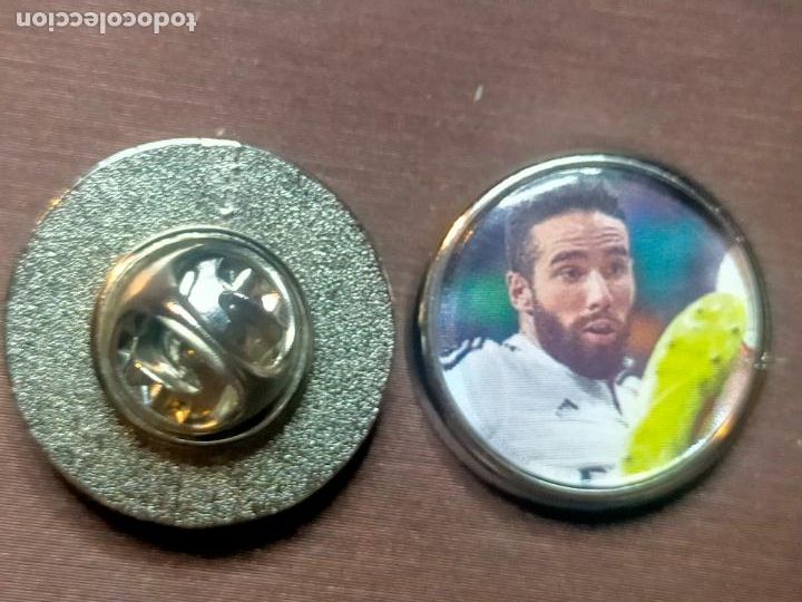 Pins de cole&ccedil;&atilde;o: pin redondo metal - f&uacute;tbol equipo club real Madrid