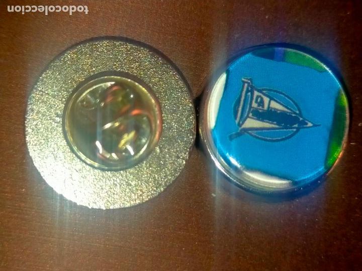 Pins e Spille di collezione: pin redondo metal - f&uacute;tbol equipo club alaves